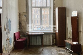 Комната 20.1 м² в 8-комн. кв. 2/6 этаж