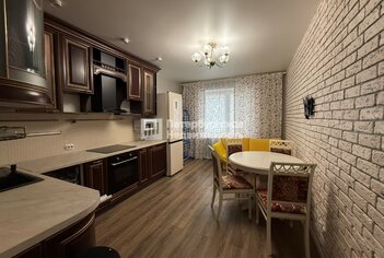 1-комн. кв. 43.8 м² 3/3 этаж