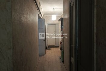 4-комн. кв. 95.5 м² 1/6 этаж