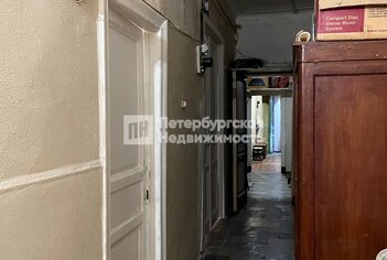 Комната 27.3 м² в 5-комн. кв. 3/5 этаж