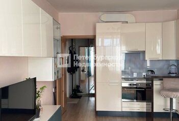  Студия 28.8 кв.м. у метро Юго-западная (2015)