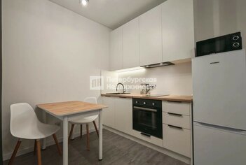  Студия 24.5 кв.м. у метро Московская