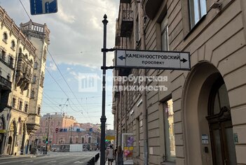 Комната 27.3 м² в 5-комн. кв. 3/5 этаж