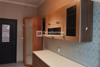 Комната 26 м² в 5-комн. кв. 5/6 этаж