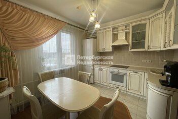 2-комн. кв. 58.2 м² 7/17 этаж