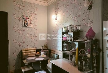 Комната 30.7 м² в 5-комн. кв. 4/6 этаж