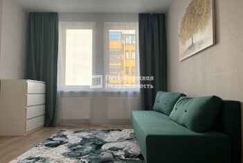  Квартира 88.6 кв.м. у метро Василеостровская