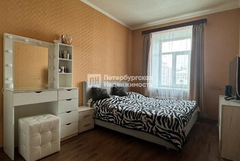 5-комн. кв. 133.2 м² 4/4 этаж