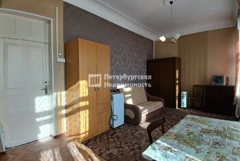 Комната 21 м² в 5-комн. кв. 2/3 этаж