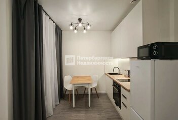 Студия 24.5 кв.м. у метро Московская