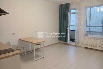  Студия 26 кв.м. у метро Московская