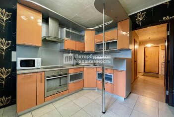 1-комн. кв. 41.8 м² 2/10 этаж