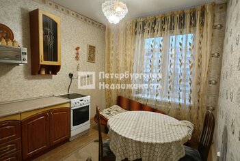 1-комн. кв. 40 м² 5/13 этаж