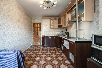 3-комн. кв. 90 м² 2/10 этаж