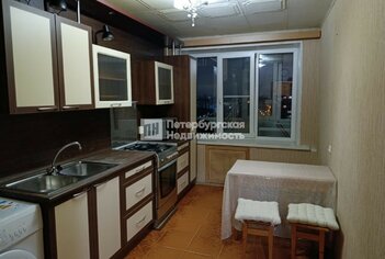  Квартира 35.8 кв.м. у метро Старая Деревня