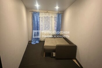Комната 19.4 м² в 5-комн. кв. 1/5 этаж