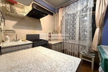 Комната 28.9 м² в 4-комн. кв. 1/5 этаж