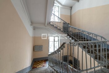 9-комн. кв. 293.7 м² 1/5 этаж