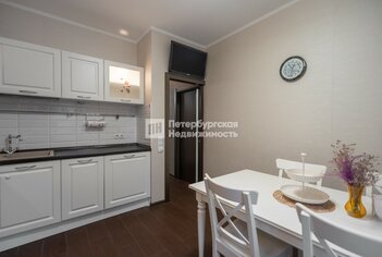 2-комн. кв. 57.2 м² 3/22 этаж