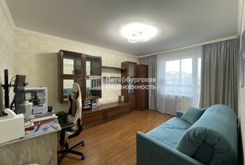 2-комн. кв. 58.2 м² 7/17 этаж