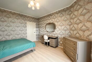  Квартира 62.5 кв.м. у метро Улица Дыбенко