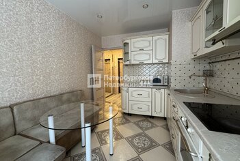 1-комн. кв. 32 м² 4/12 этаж