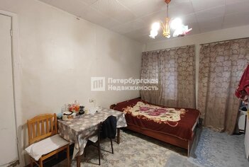 Комната 18.2 м² в 9-комн. кв. 1/4 этаж