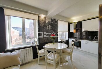  Квартира 47 кв.м. у метро Комендантский Проспект