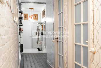 3-комн. кв. 106 м² 5/5 этаж