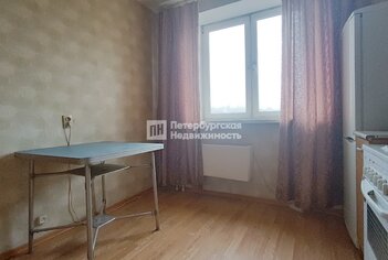  Квартира 39.1 кв.м. у метро Кировский Завод