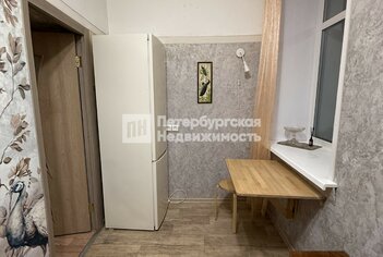  Квартира 49.9 кв.м. у метро Площадь Ленина