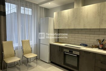  Квартира 38.5 кв.м. у метро Черная Речка