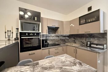 2-комн. кв. 61.3 м² 2/17 этаж