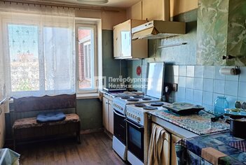 Комната 12.3 м² в 11-комн. кв. 9/15 этаж