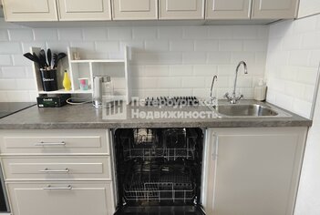  Квартира 59.2 кв.м. у метро Ленинский Проспект