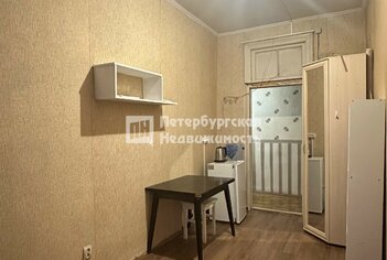 Комната 10.9 м² в 4-комн. кв. 5/5 этаж