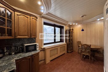 3-комн. кв. 140.7 м² 5/5 этаж