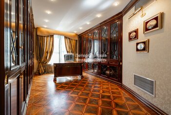 6-комн. кв. 289 м² 4/9 этаж