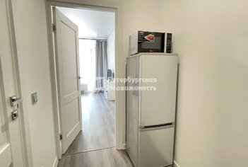  Студия 21.1 кв.м. у метро Пр.Большевиков