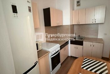  Квартира 34 кв.м. у метро Улица Дыбенко