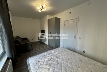  Квартира 37.3 кв.м. у метро Новочеркасская