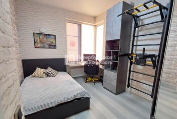 3-комн. кв. 83 м² 2/6 этаж