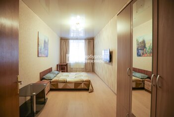 2-комн. кв. 77.4 м² 1/5 этаж