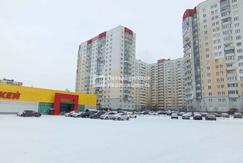  Квартира 69 кв.м. у метро Ладожская