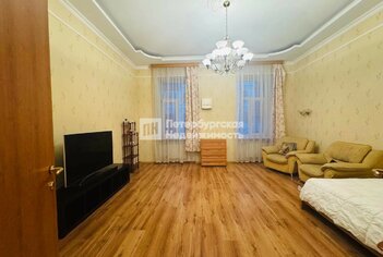  Квартира 69.7 кв.м. у метро Адмиралтейская