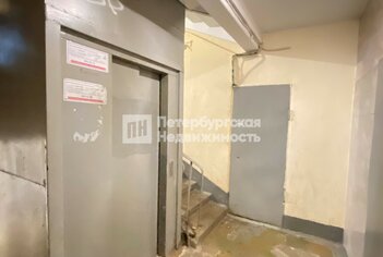  Квартира 180.9 кв.м. у метро Площадь Ленина