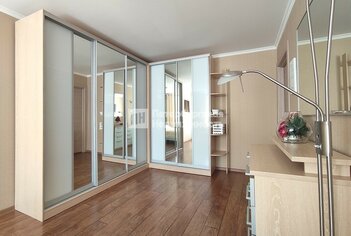  Квартира 116.4 кв.м. у метро Комендантский Проспект