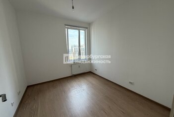  Квартира 52.3 кв.м. у метро Московская