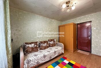 Комната 12.1 м² в 8-комн. кв. 5/9 этаж