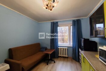 Комната 12.7 м² в 8-комн. кв. 4/10 этаж